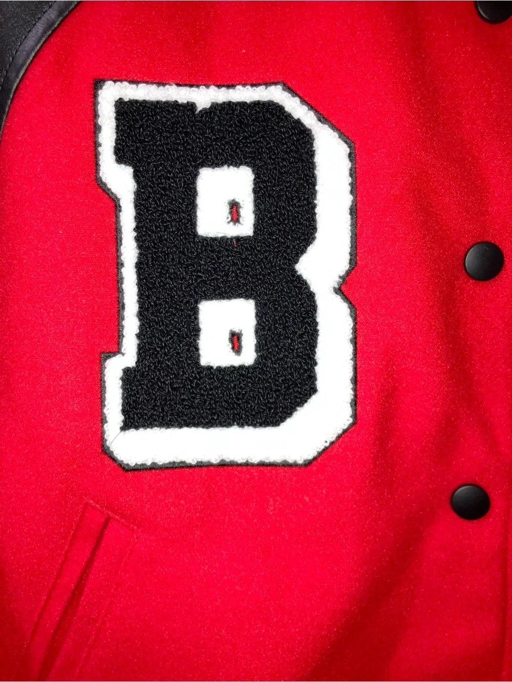 Chicago Bulls Varsity Jacket Red Black Ultra Game Basketball KIDS Size XL NWT